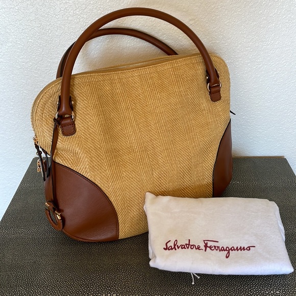 NWOT - SALVATORE FERRAGAMO Yellow/Brown Woven Raffia and Leather Gancio Satchel - Picture 7 of 12